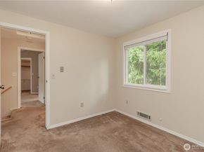19413 135th Avenue SE, Renton WA 98058