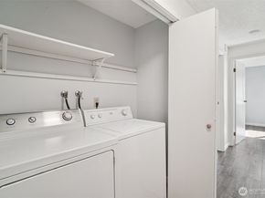 12818 SE 41st Lane B103, Bellevue WA 98006