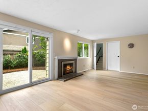 21903 NE 18th Street, Sammamish WA 98074
