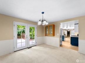 21903 NE 18th Street, Sammamish WA 98074