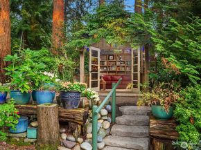 22628 106th Avenue W, Woodway WA 98020