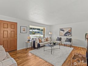 3058 S 200th Street, SeaTac WA 98198