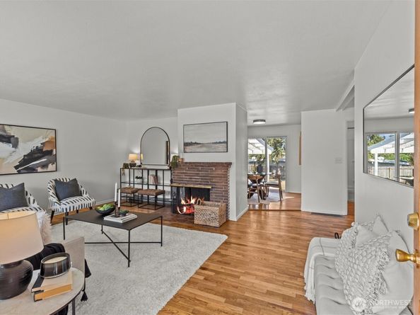 3058 S 200th Street, SeaTac WA 98198