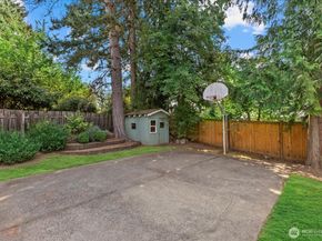 5106 241st Street SW, Mountlake Terrace WA 98043