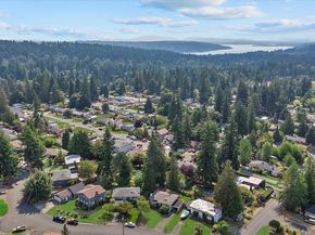5106 241st Street SW, Mountlake Terrace WA 98043