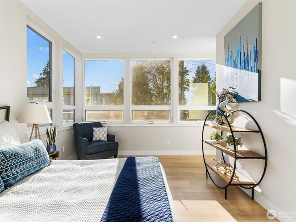 7142 47th Avenue SW, Seattle WA 98136