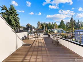 7142 47th Avenue SW, Seattle WA 98136