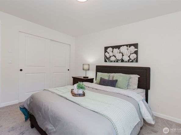 2949 SE Mile Hill Drive C2, Port Orchard WA 98366