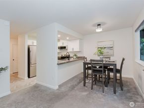 2949 SE Mile Hill Drive C2, Port Orchard WA 98366