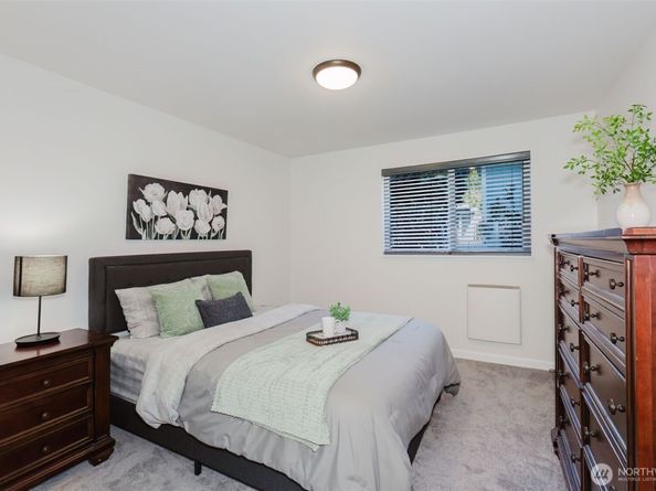 2949 SE Mile Hill Drive C2, Port Orchard WA 98366