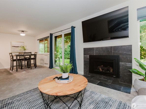 2949 SE Mile Hill Drive C2, Port Orchard WA 98366