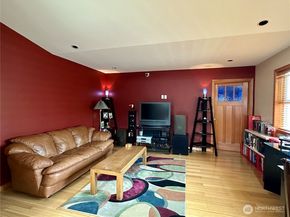 12322 NE 134th Street, Kirkland WA 98034