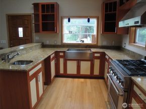 12322 NE 134th Street, Kirkland WA 98034