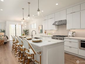 14826 Site 1 NE 2nd Court, Bellevue WA 98007