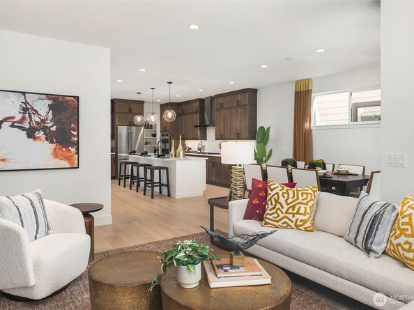 14826 Site 1 NE 2nd Court, Bellevue WA 98007