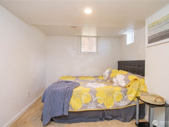 319 1st Street NE, Auburn WA 98002