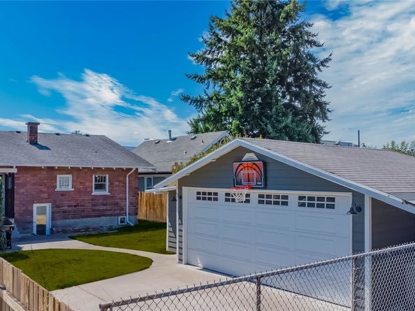 319 1st Street NE, Auburn WA 98002
