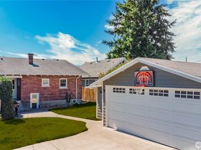 319 1st Street NE, Auburn WA 98002