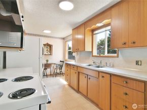4820 228th Street SW, Mountlake Terrace WA 98043