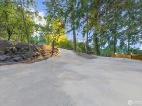 14538 38th Avenue NE, Lake Forest Park WA 98155