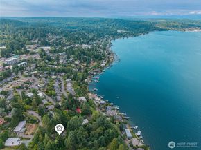 14538 38th Avenue NE, Lake Forest Park WA 98155