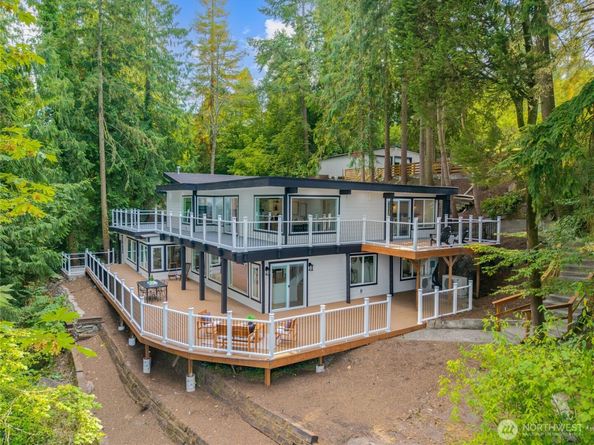 14538 38th Avenue NE, Lake Forest Park WA 98155