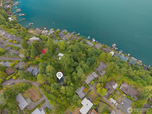 14538 38th Avenue NE, Lake Forest Park WA 98155