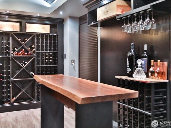 1000 1ST Avenue 1603, Seattle WA 98104