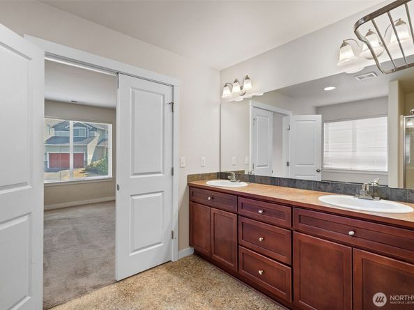 2516 192nd Place SW, Lynnwood WA 98036