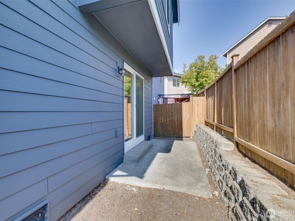 2516 192nd Place SW, Lynnwood WA 98036