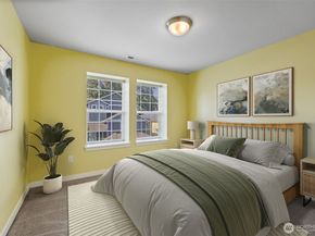 2516 192nd Place SW, Lynnwood WA 98036