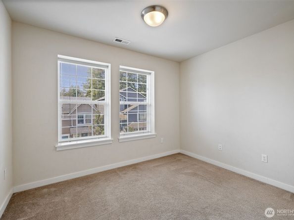 2516 192nd Place SW, Lynnwood WA 98036