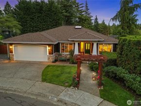 9206 NE 126th Place, Kirkland WA 98034