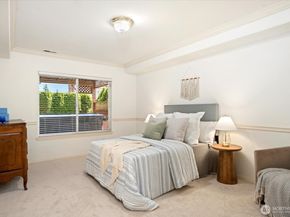 9206 NE 126th Place, Kirkland WA 98034