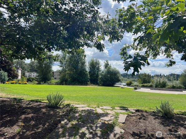 9206 NE 126th Place, Kirkland WA 98034