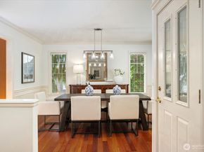 9206 NE 126th Place, Kirkland WA 98034