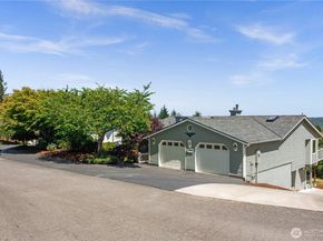 7306 Lone Eagle Place NW, Bremerton WA 98312