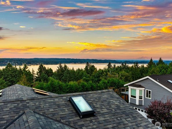 7306 Lone Eagle Place NW, Bremerton WA 98312