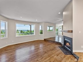 7306 Lone Eagle Place NW, Bremerton WA 98312