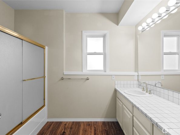 7306 Lone Eagle Place NW, Bremerton WA 98312