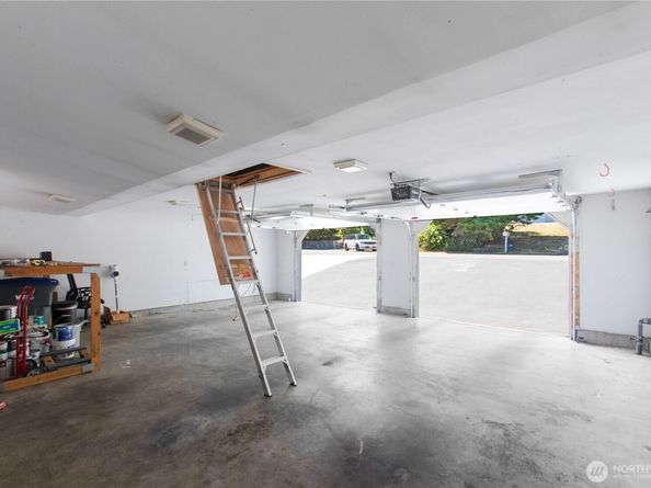 7306 Lone Eagle Place NW, Bremerton WA 98312