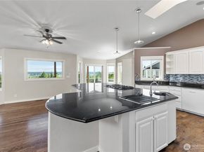 7306 Lone Eagle Place NW, Bremerton WA 98312