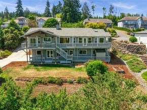 7306 Lone Eagle Place NW, Bremerton WA 98312