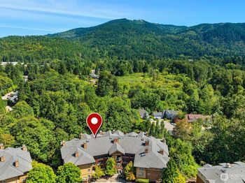 1000 Cabin Creek Lane SW