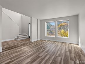 1212 SW 349th Street, Federal Way WA 98023