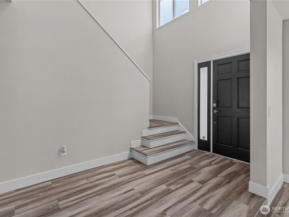 1212 SW 349th Street, Federal Way WA 98023