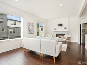 14913 48th Avenue W C4, Edmonds WA 98026