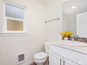 14913 48th Avenue W C4, Edmonds WA 98026