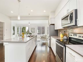 14913 48th Avenue W C4, Edmonds WA 98026