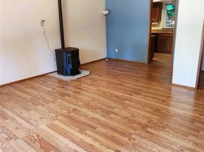 8040 NE Seawind Avenue, Poulsbo WA 98370